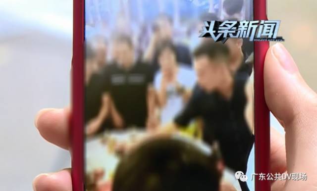 婚礼上遭众男子按倒在地非礼被伸进衣服乱摸……pg电子网站太过份了！从化女仔注意！一伴娘在(图5)